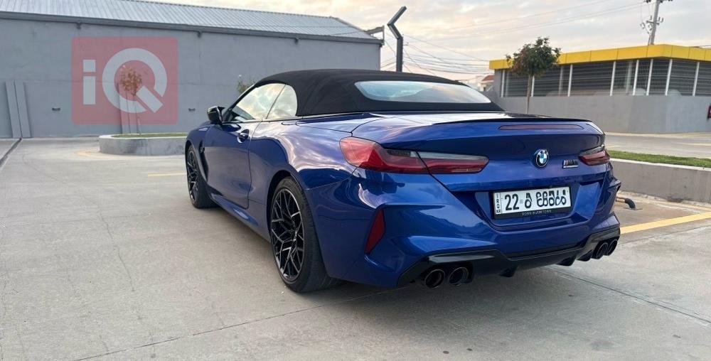 بي ام دبليو 8 الفئة